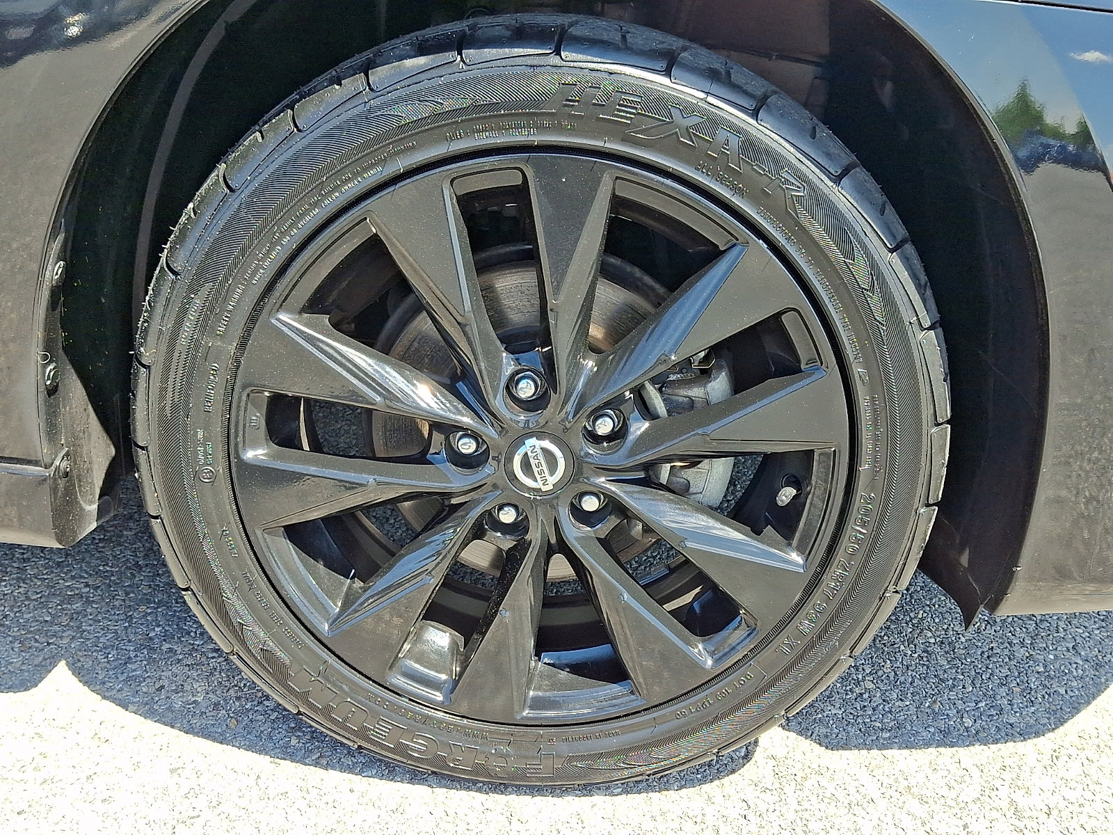 Used 2019 Nissan Sentra SR FWD image 8