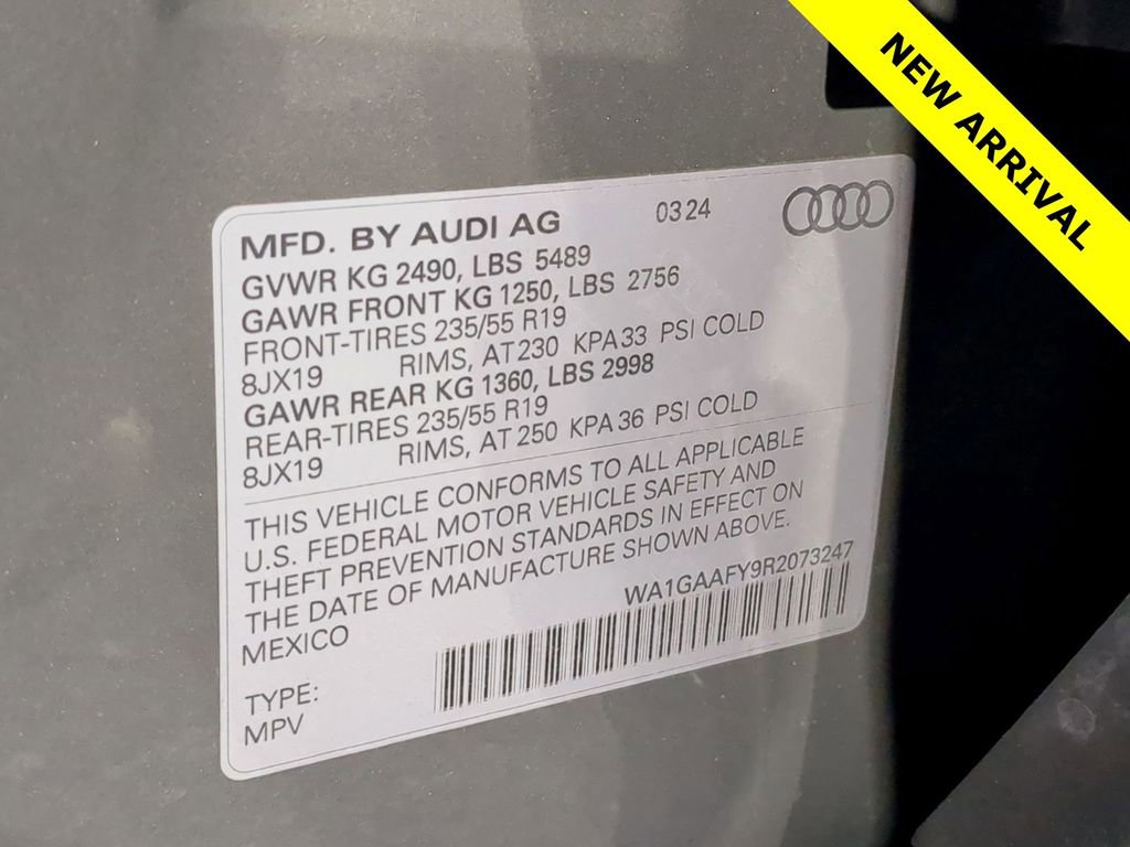 Used 2024 Audi Q5 2.0T Premium image 34