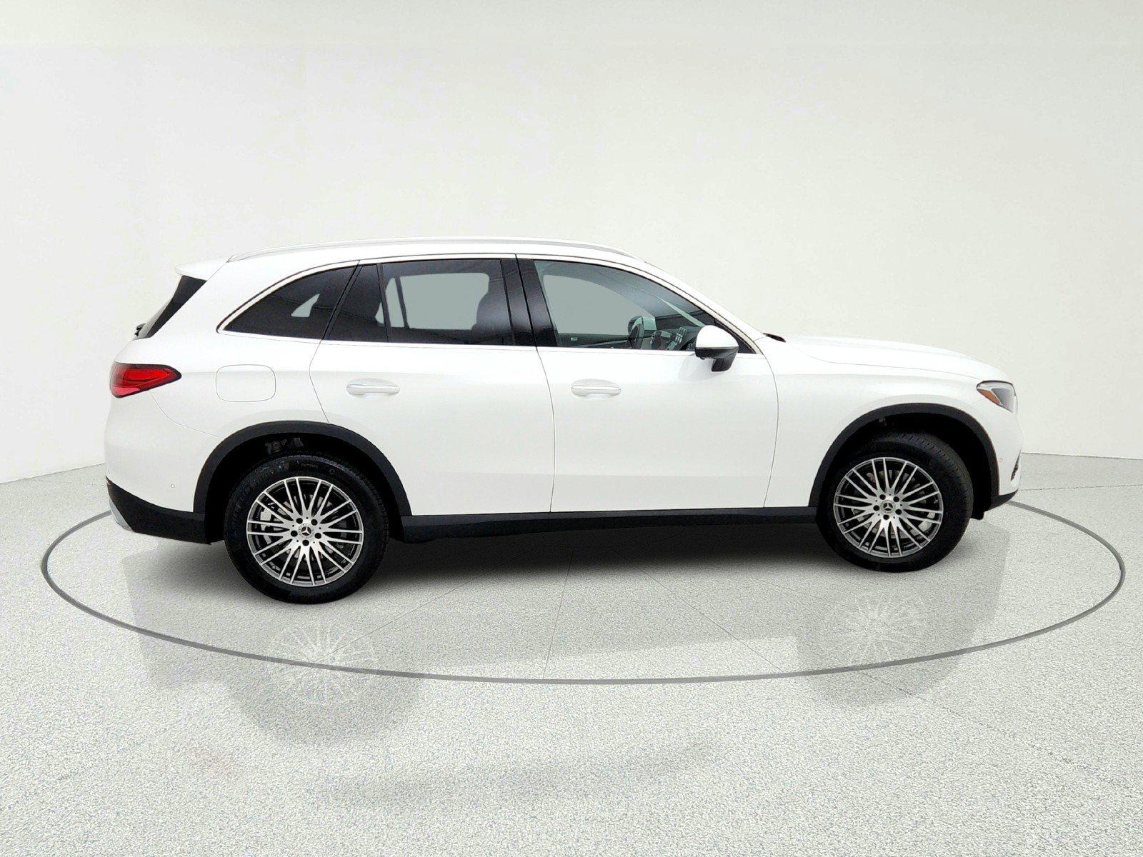 Certified 2026 Mercedes-Benz GLC 300 image 7