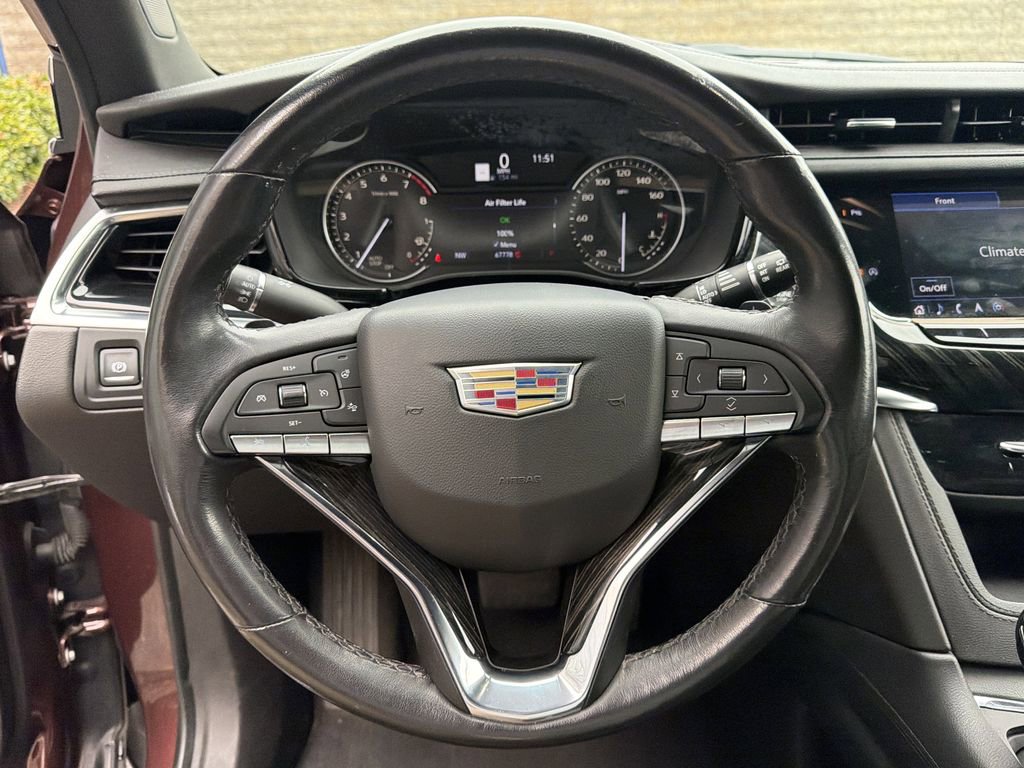 Used 2023 Cadillac XT6 Premium Luxury image 26