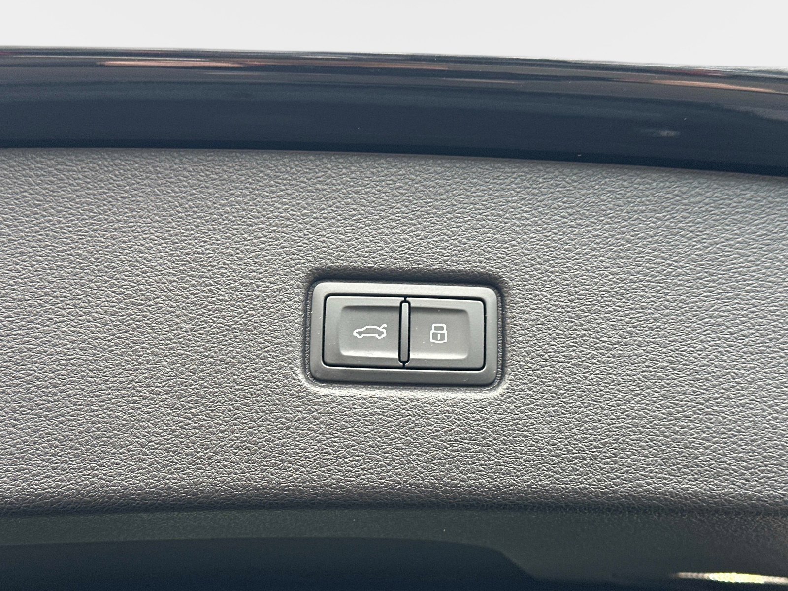 Used 2023 Audi Q5 2.0T Premium Plus w/ Premium Plus Package image 13