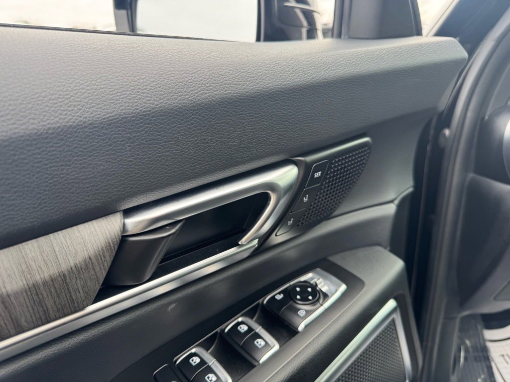 Used 2023 Kia Telluride SX FWD image 14