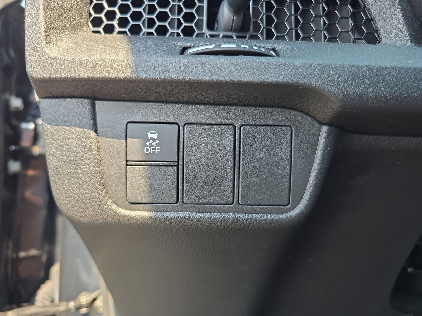 Used 2023 Honda CR-V LX image 20