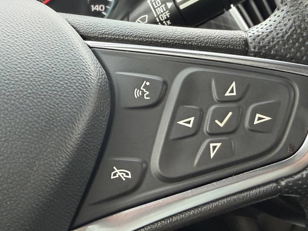 Used 2024 Chevrolet Malibu LT FWD image 30