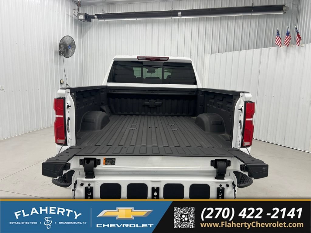 Used 2026 Chevrolet Silverado 2500 LTZ w/ Z71 Chrome Sport Edition AWD/4WD image 23