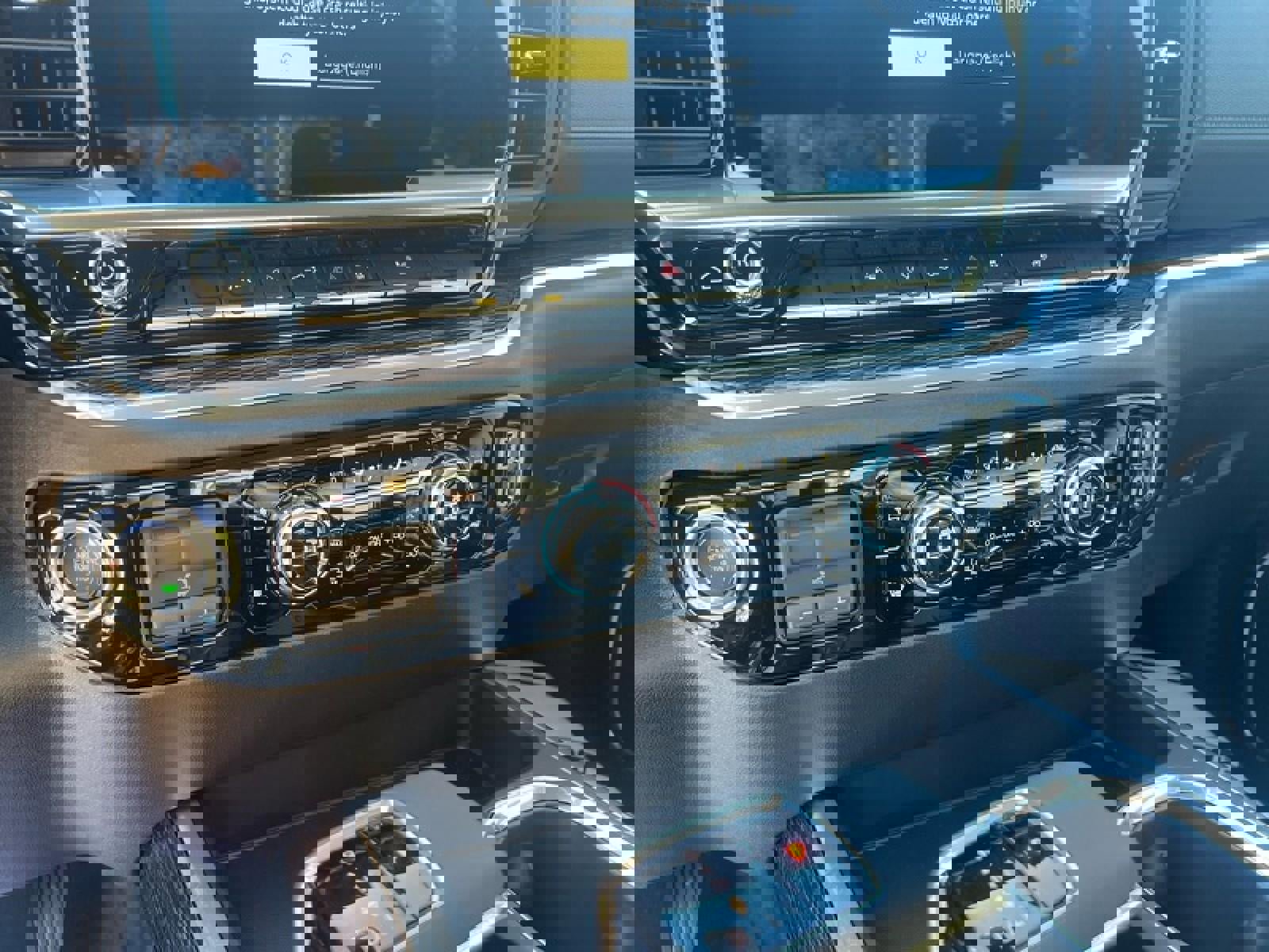 New 2026 GMC Sierra 1500 Elevation image 17