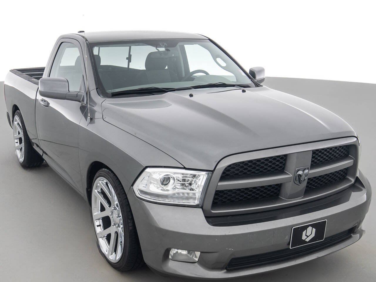 Used 2012 RAM 1500 Express RWD image 1