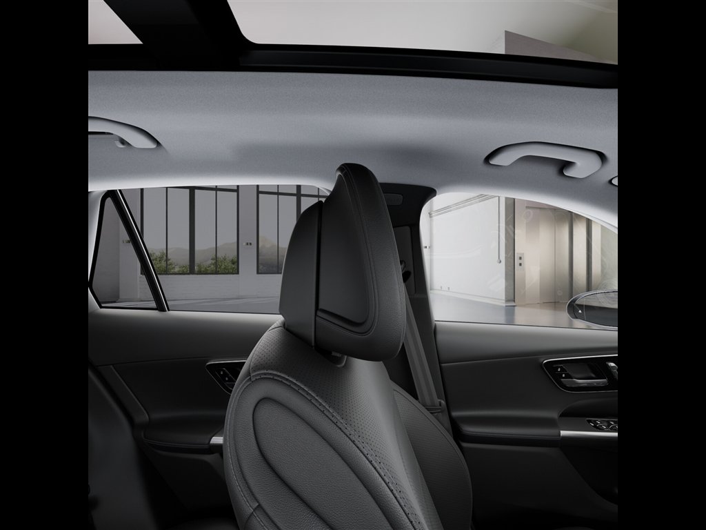 Certified 2026 Mercedes-Benz GLC 300 4MATIC image 43