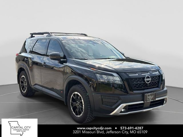 Used 2025 Nissan Pathfinder Rock Creek AWD/4WD image 1