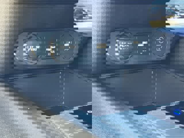 Certified 2025 Hyundai Elantra Blue image 22