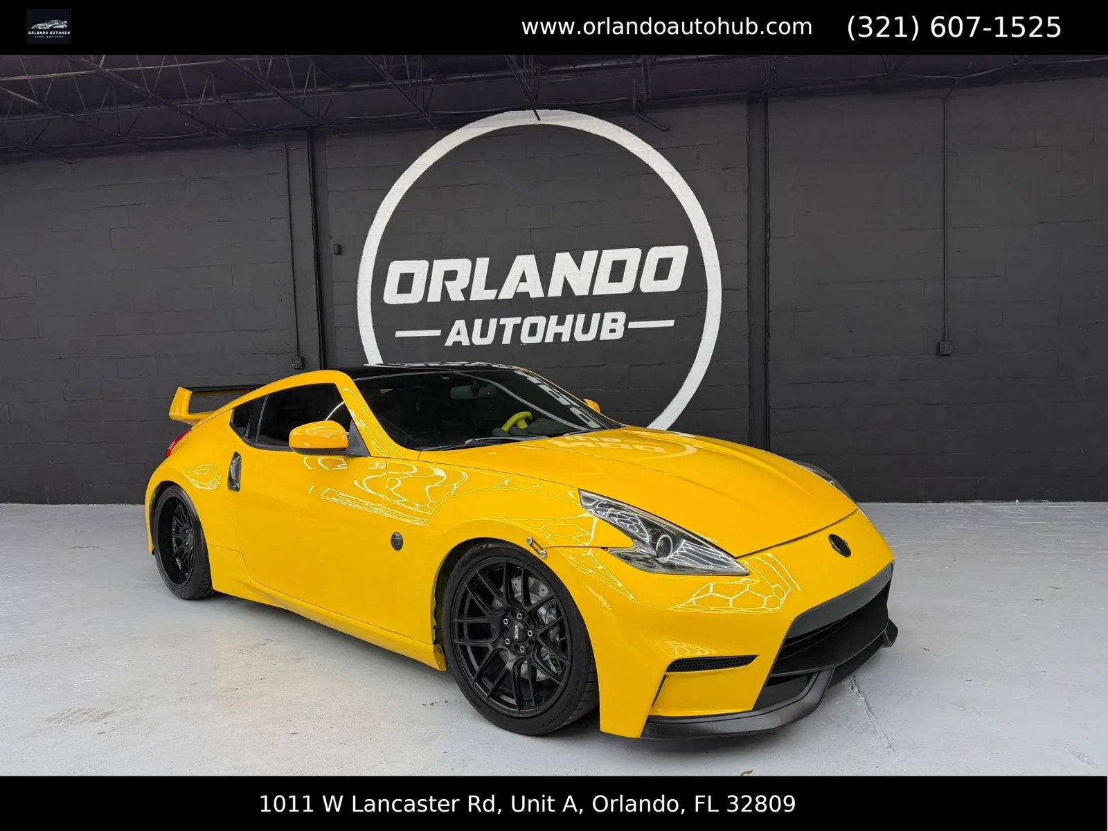 Used 2009 Nissan 370Z Touring w/ Sport Pkg RWD image 1