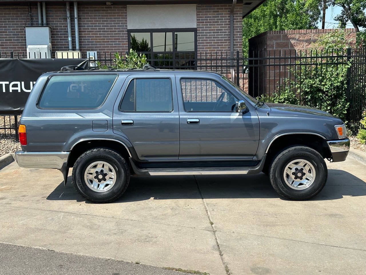 Used 1993 Toyota 4Runner SR5 AWD/4WD image 20