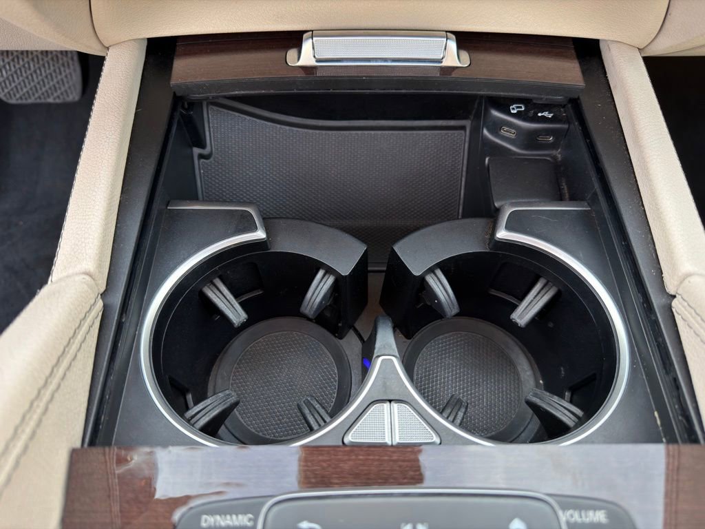 Used 2022 Mercedes-Benz GLE 350 w/ Premium Package image 25