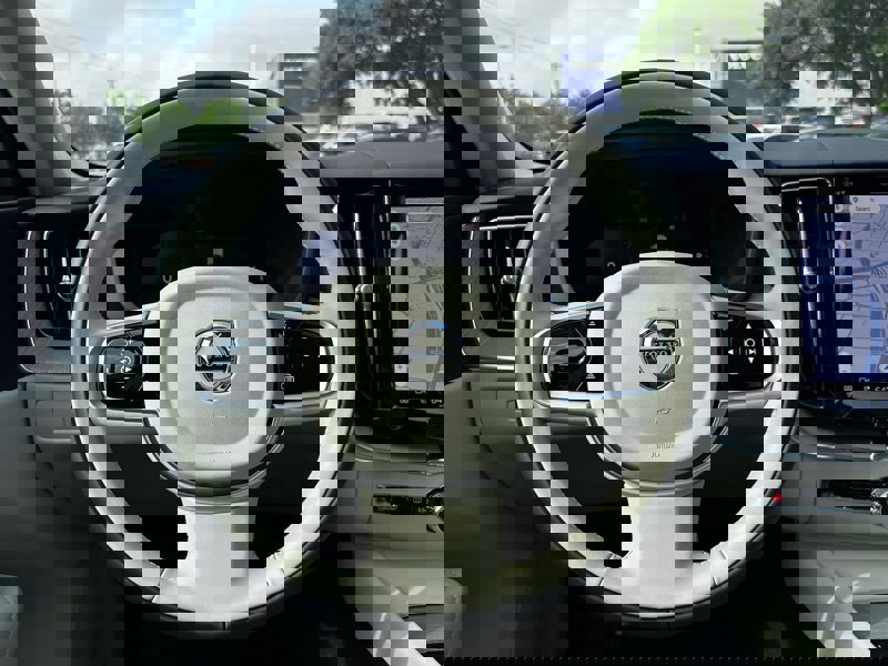 New 2025 Volvo XC60 B5 Plus w/ Protection Package Premier image 13