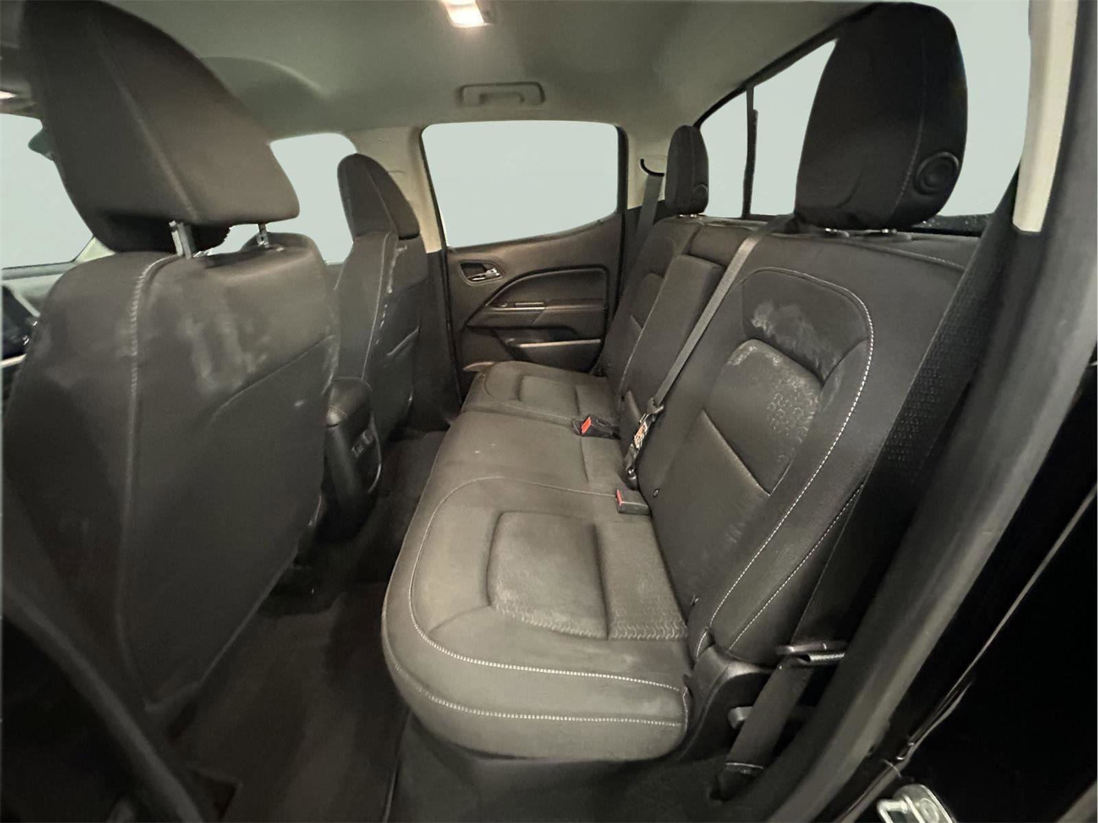 Certified 2018 GMC Canyon SLE w/ SLE Convenience Package image 23