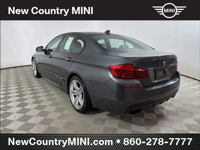 Used 2016 BMW 550i xDrive Sedan AWD/4WD image 5