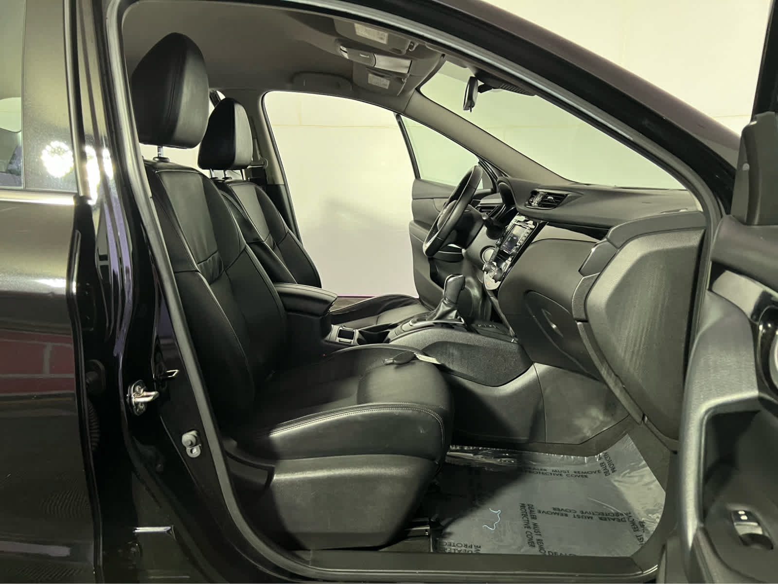 Certified 2022 Nissan Rogue Sport SL AWD/4WD image 26
