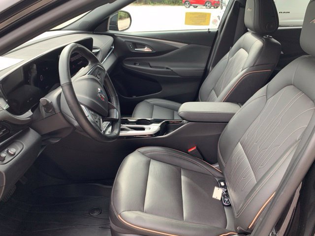 Used 2025 Buick Envista Avenir FWD image 35