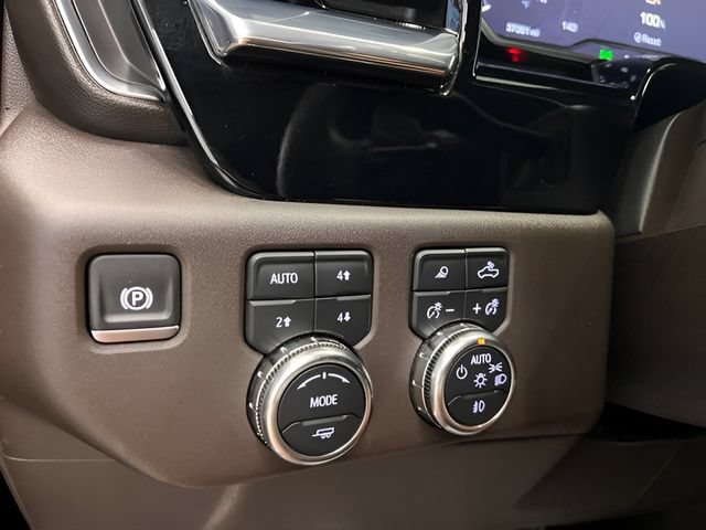 Certified 2024 GMC Sierra 1500 SLT w/ SLT Convenience Package AWD/4WD image 17