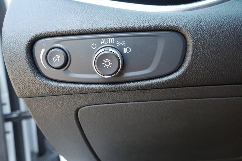 Used 2024 Chevrolet Malibu LT FWD image 20