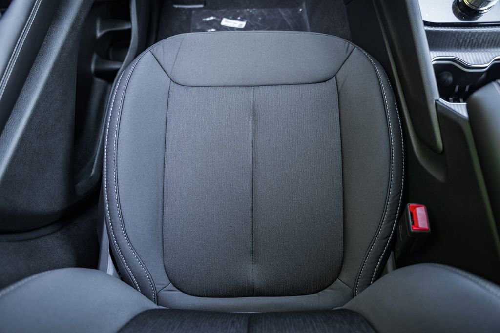 New 2025 Jeep Grand Cherokee Laredo X w/ Luxury Tech Group I image 31