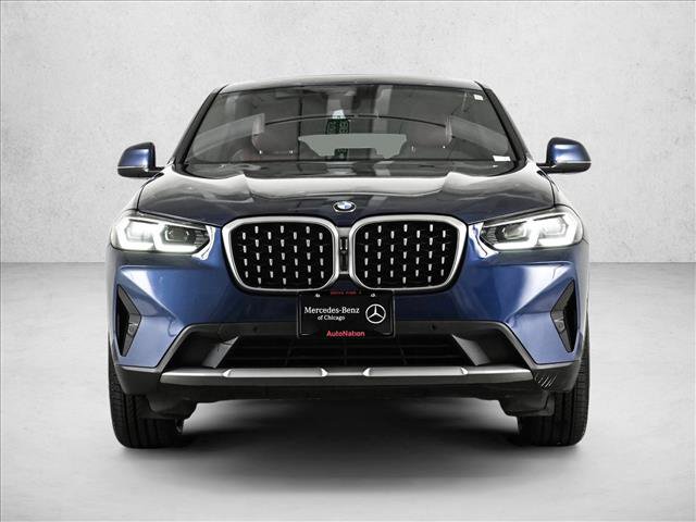 Used 2023 BMW X4 xDrive30i w/ Premium Package AWD/4WD image 2
