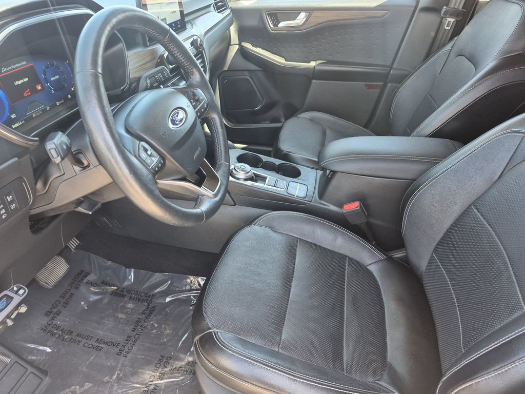 Used 2020 Ford Escape Titanium AWD/4WD image 11