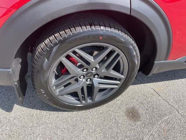 New 2026 Ford Explorer ST w/ Sun And Sound Package image 19