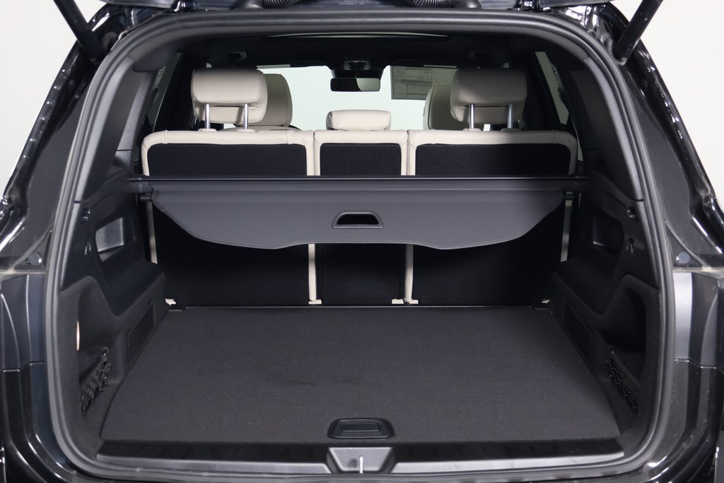 New 2026 Mercedes-Benz GLB 250 image 8