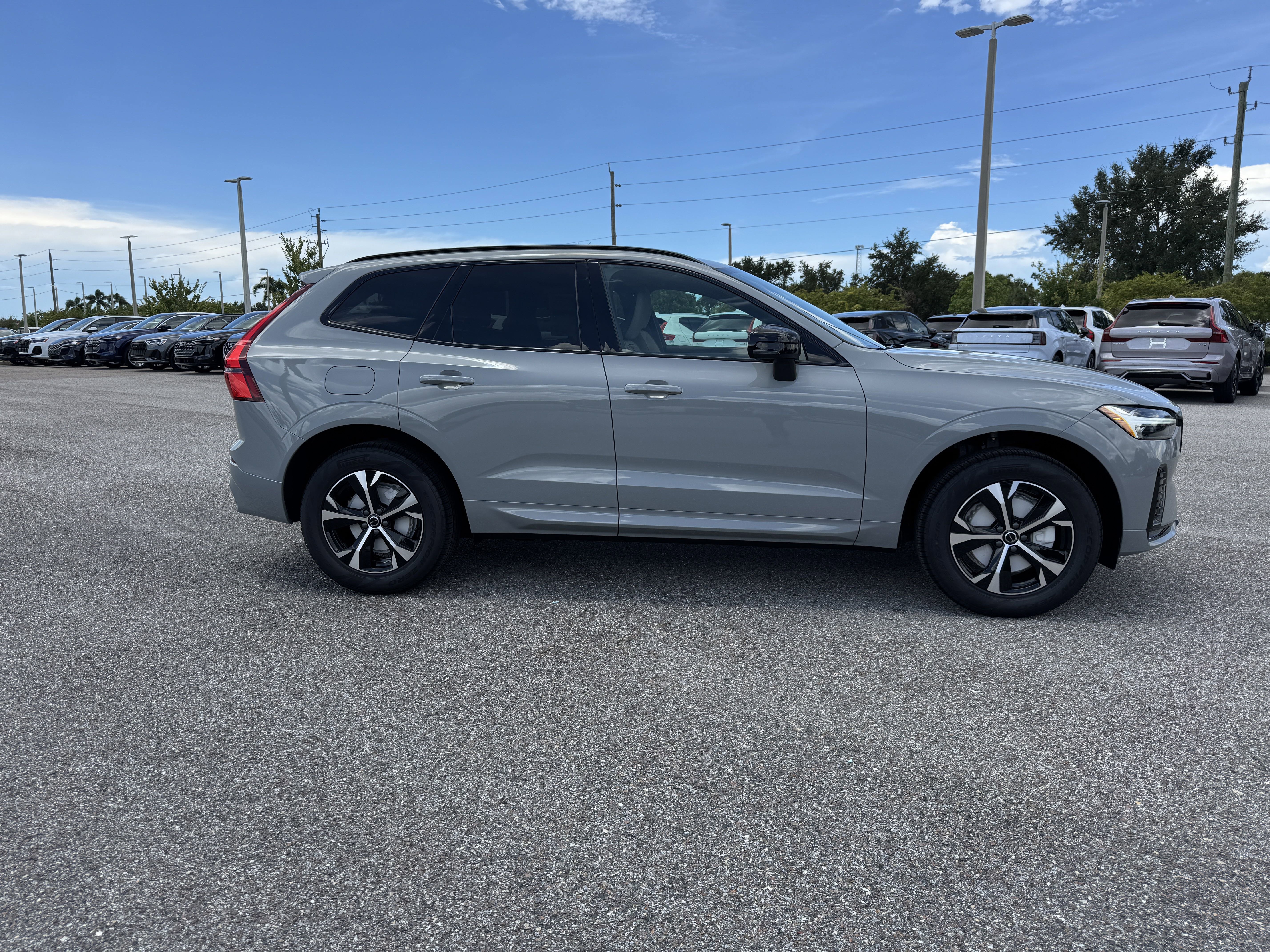 New 2026 Volvo XC60 B5 Core w/ Protection Package image 2