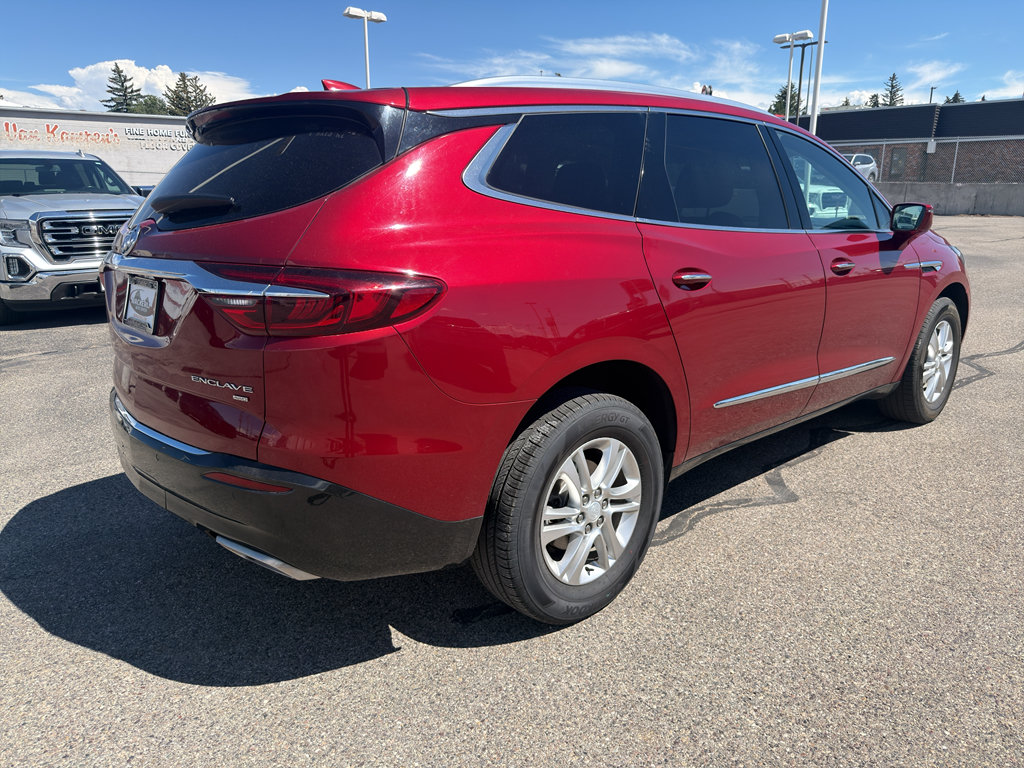 Used 2019 Buick Enclave Essence AWD/4WD image 3