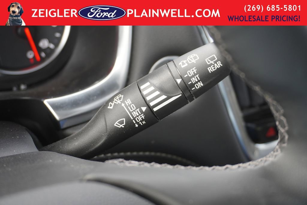 Used 2024 Chevrolet Traverse Premier w/ Redline Edition image 30