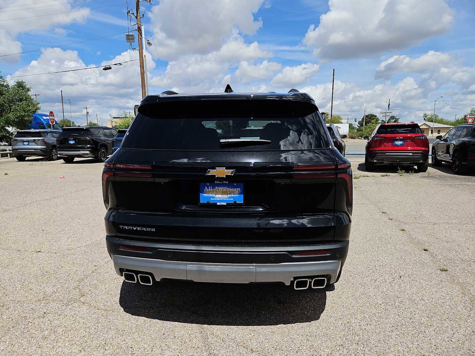 New 2026 Chevrolet Traverse LT image 7