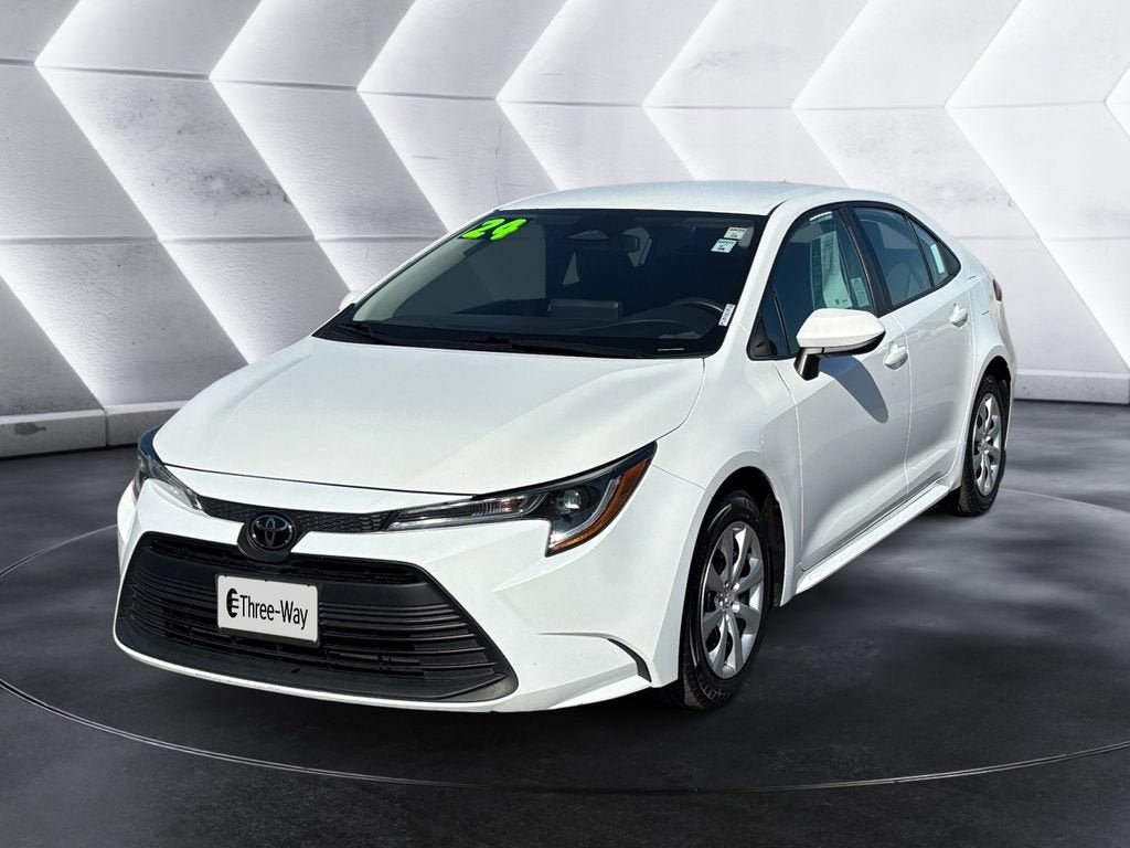 Used 2024 Toyota Corolla LE