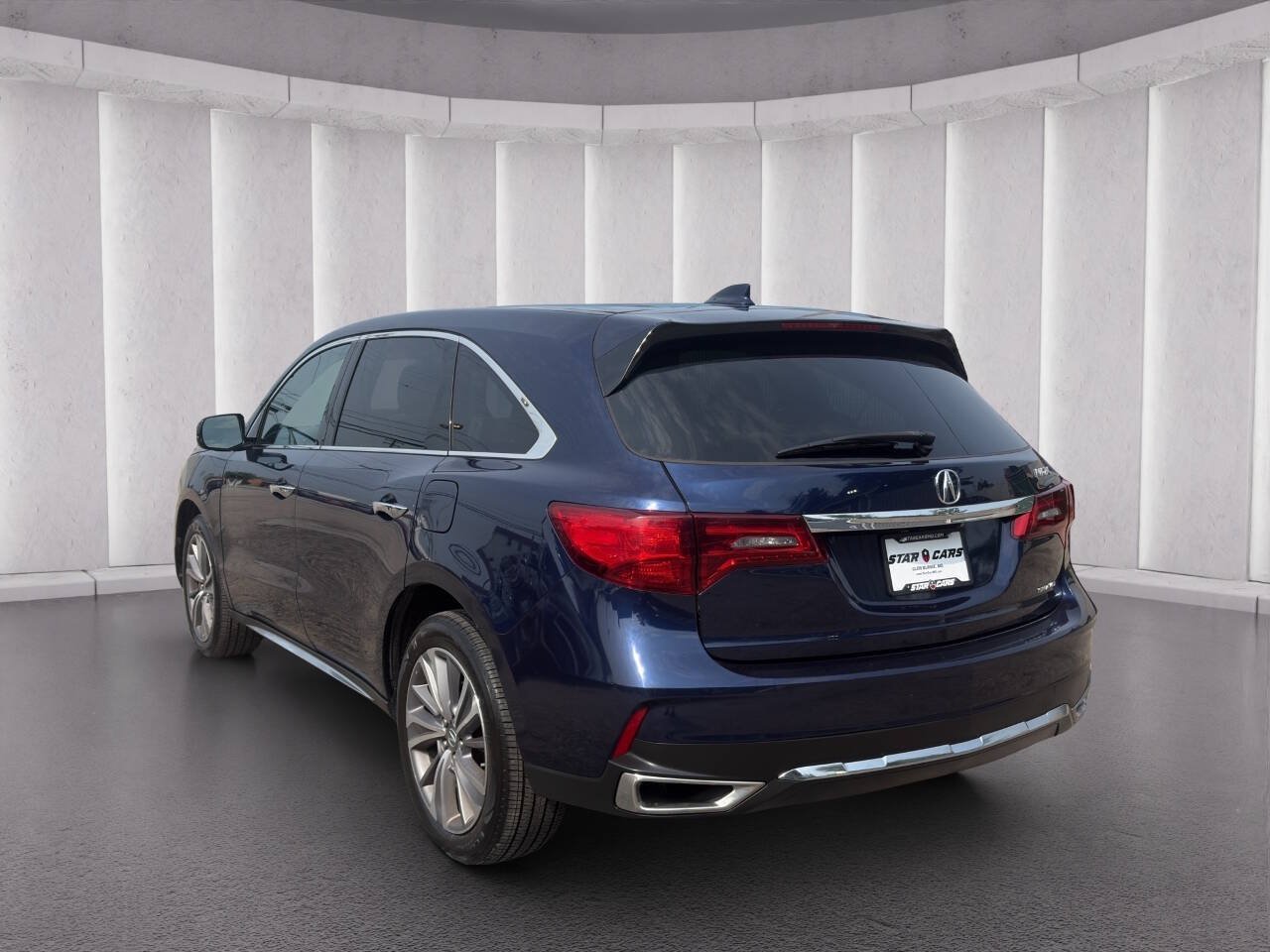 Used 2018 Acura MDX w/ Technology Package AWD/4WD image 4