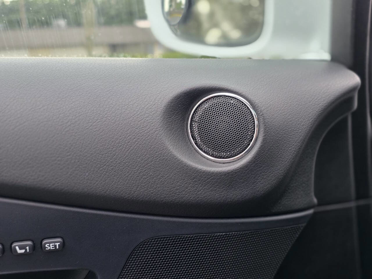 Used 2011 Lexus RX 350 AWD image 40