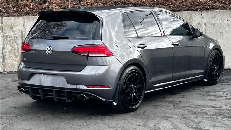 Used 2019 Volkswagen Golf R 4-Door image 5