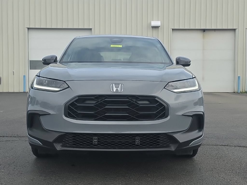 Used 2024 Honda HR-V Sport image 2