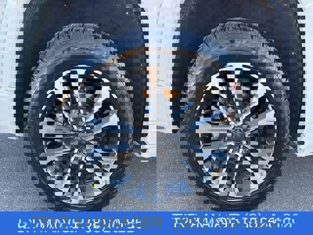 Used 2023 Jeep Grand Cherokee L Overland image 9