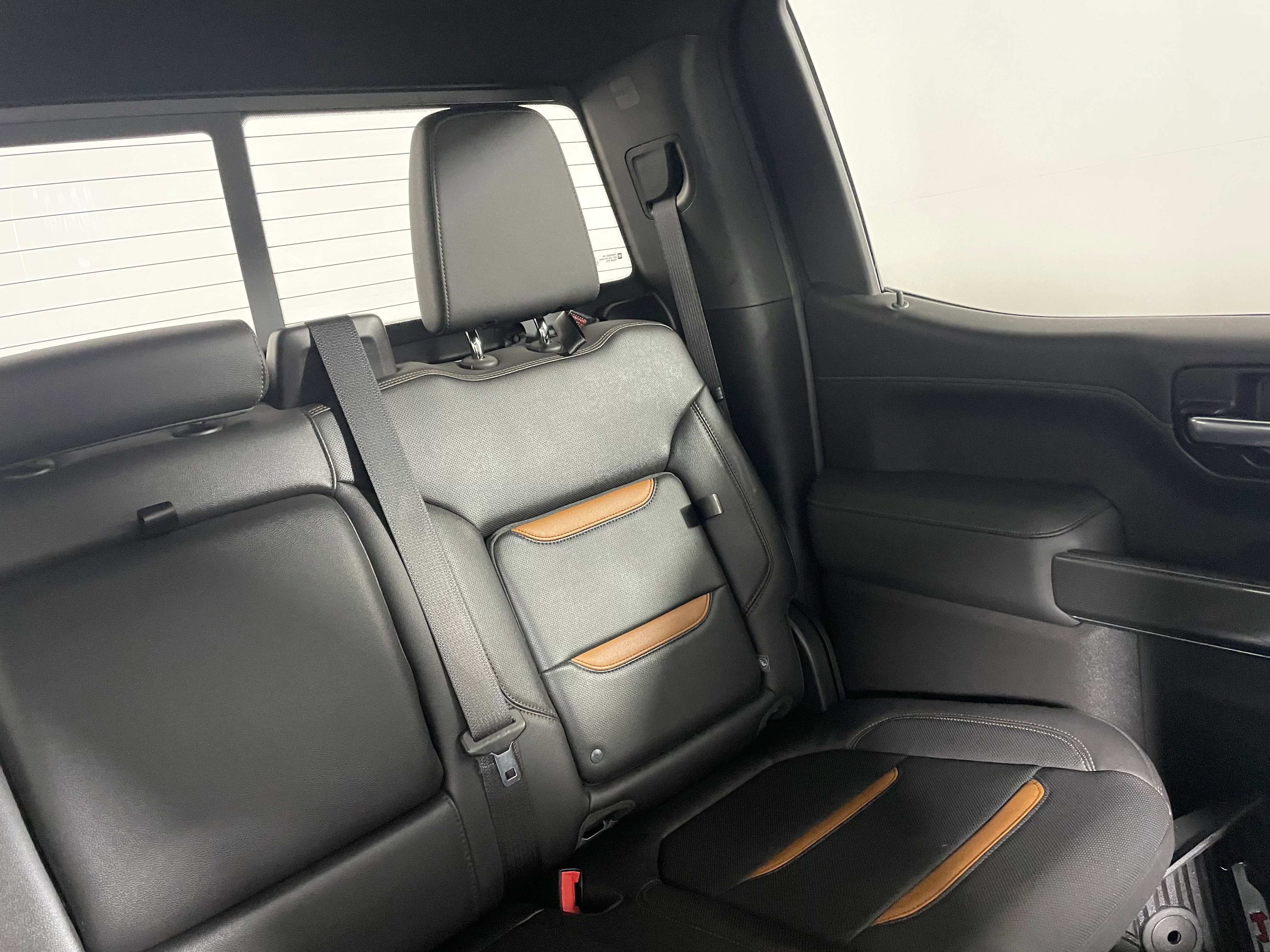 Used 2020 GMC Sierra 1500 AT4 w/ AT4 Premium Package image 15