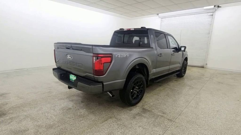 New 2025 Ford F150 XLT w/ Equipment Group 302A MID image 8