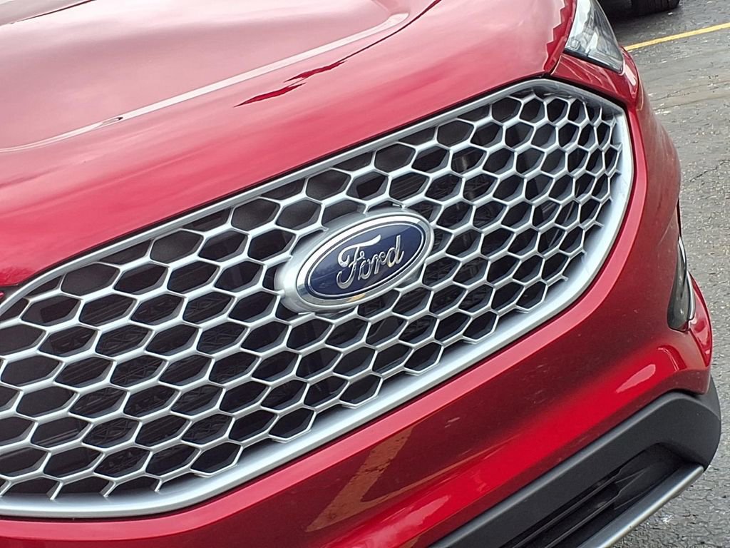 Used 2023 Ford Edge SEL w/ Convenience Package image 29