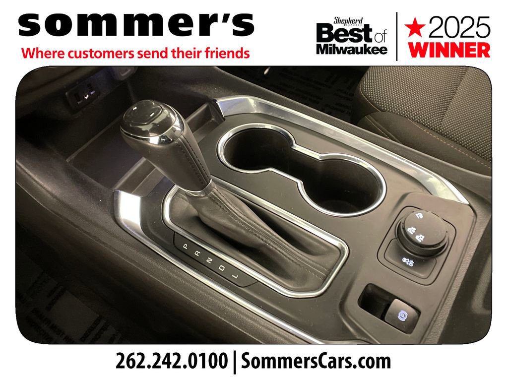 Used 2019 Chevrolet Traverse LT w/ LPO, Black Accent Package image 20