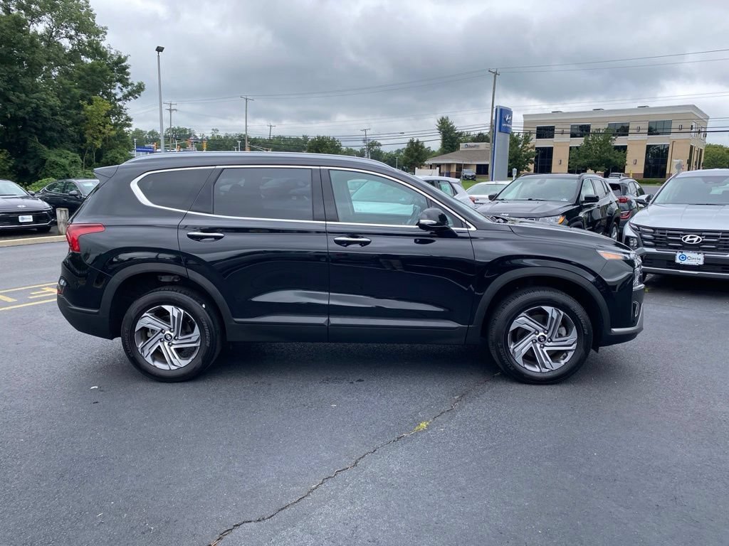 Certified 2023 Hyundai Santa Fe SEL AWD/4WD image 2