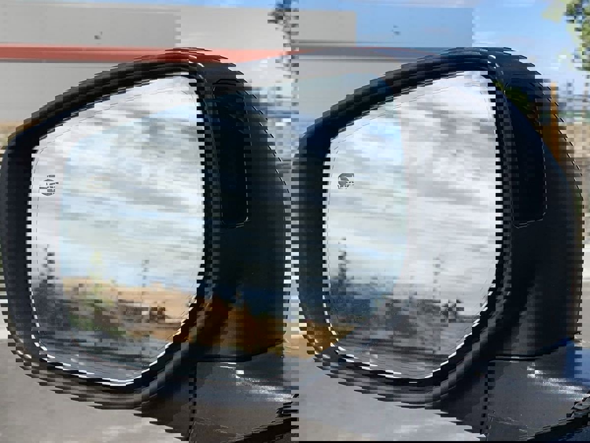 Used 2020 Subaru Outback Limited XT image 14