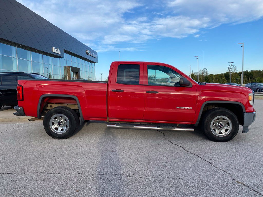 Used 2015 GMC Sierra 1500 2WD Double Cab w/ Sierra Convenience Package image 8