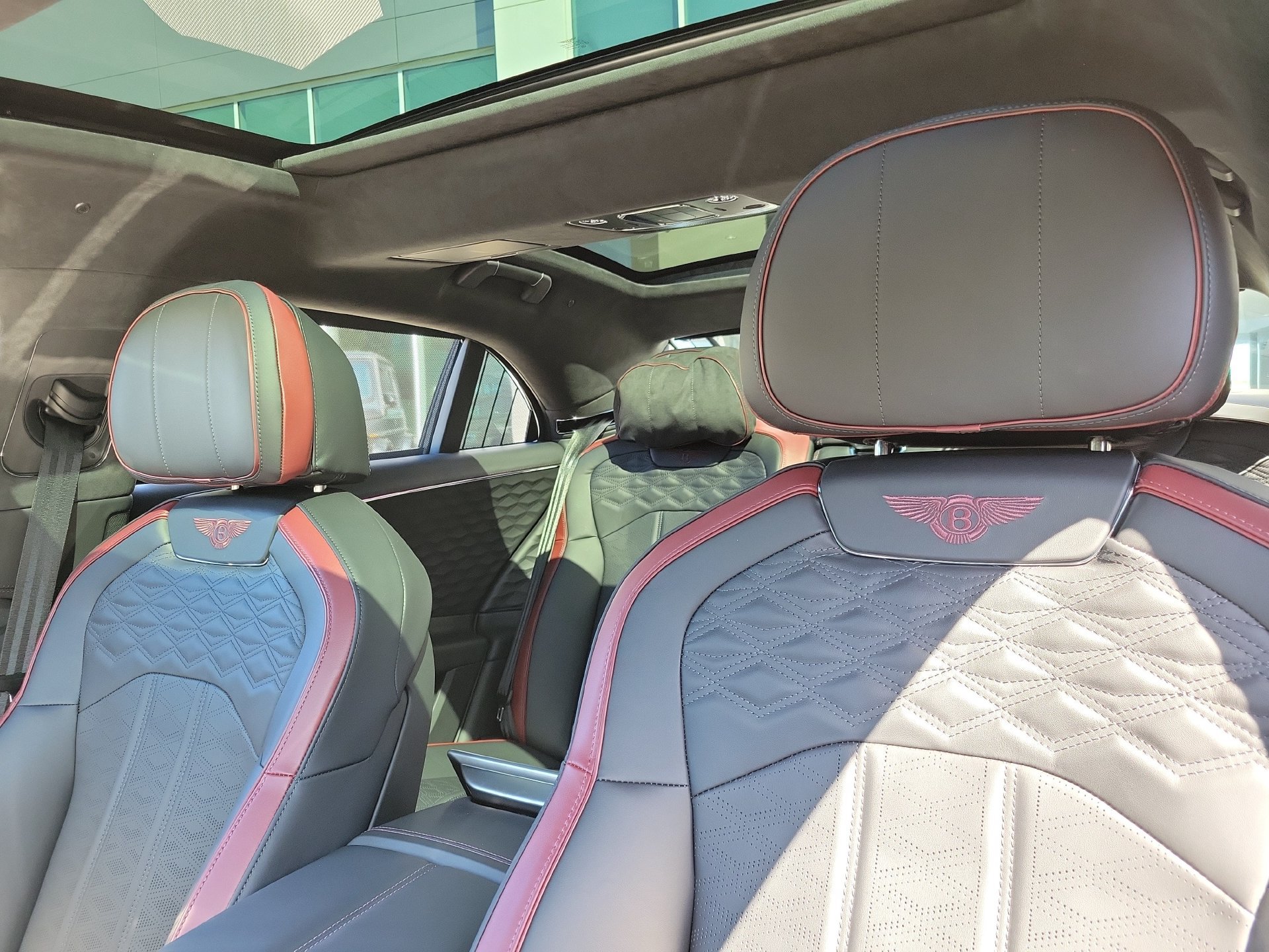 New 2027 Bentley Flying Spur Speed AWD/4WD image 29