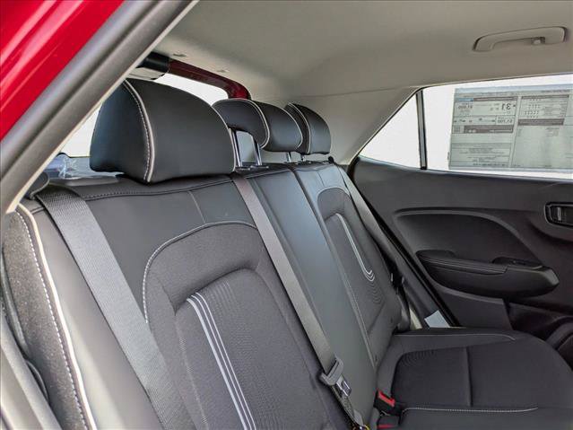 New 2025 Hyundai Venue Limited FWD image 21