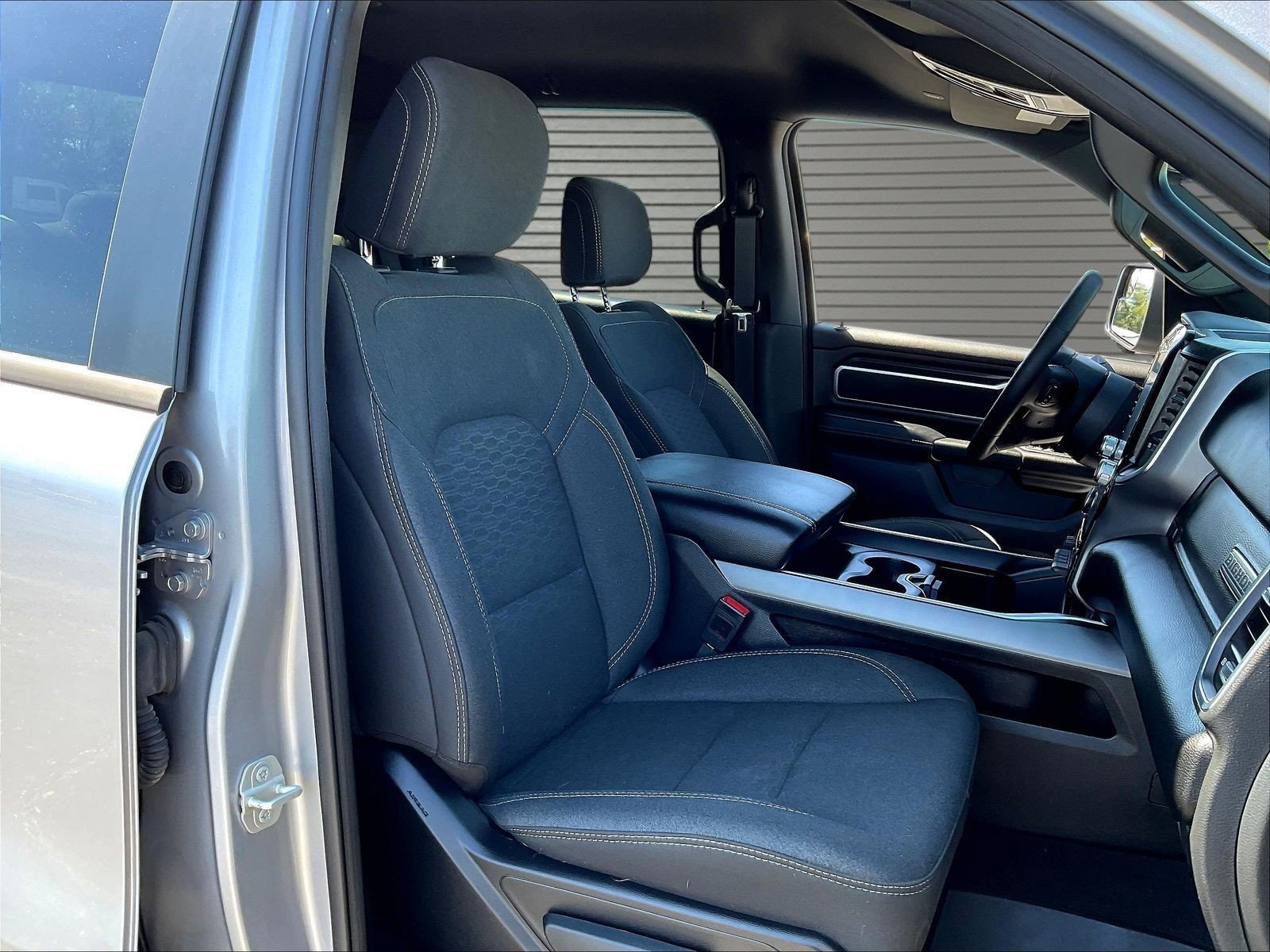 Used 2025 RAM 1500 Big Horn AWD/4WD image 27