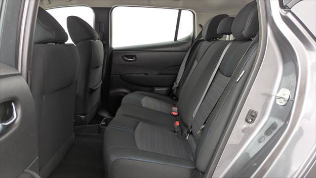 Used 2025 Nissan Leaf S FWD image 17